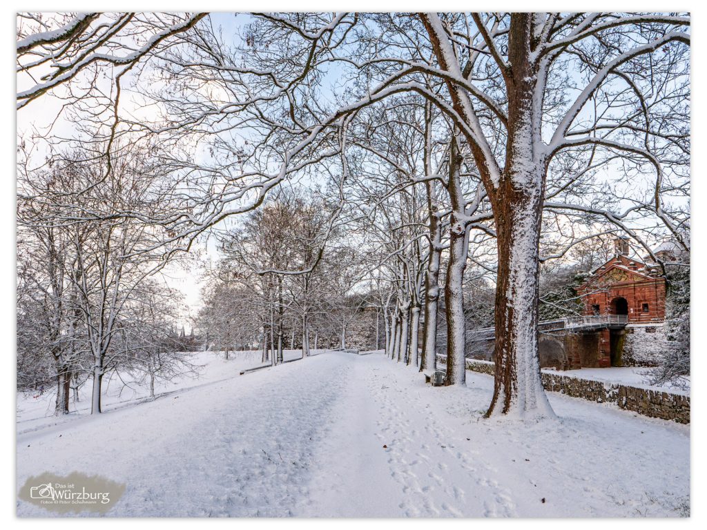 Das ist Würzburg - Schneeweg am Neutor 2026